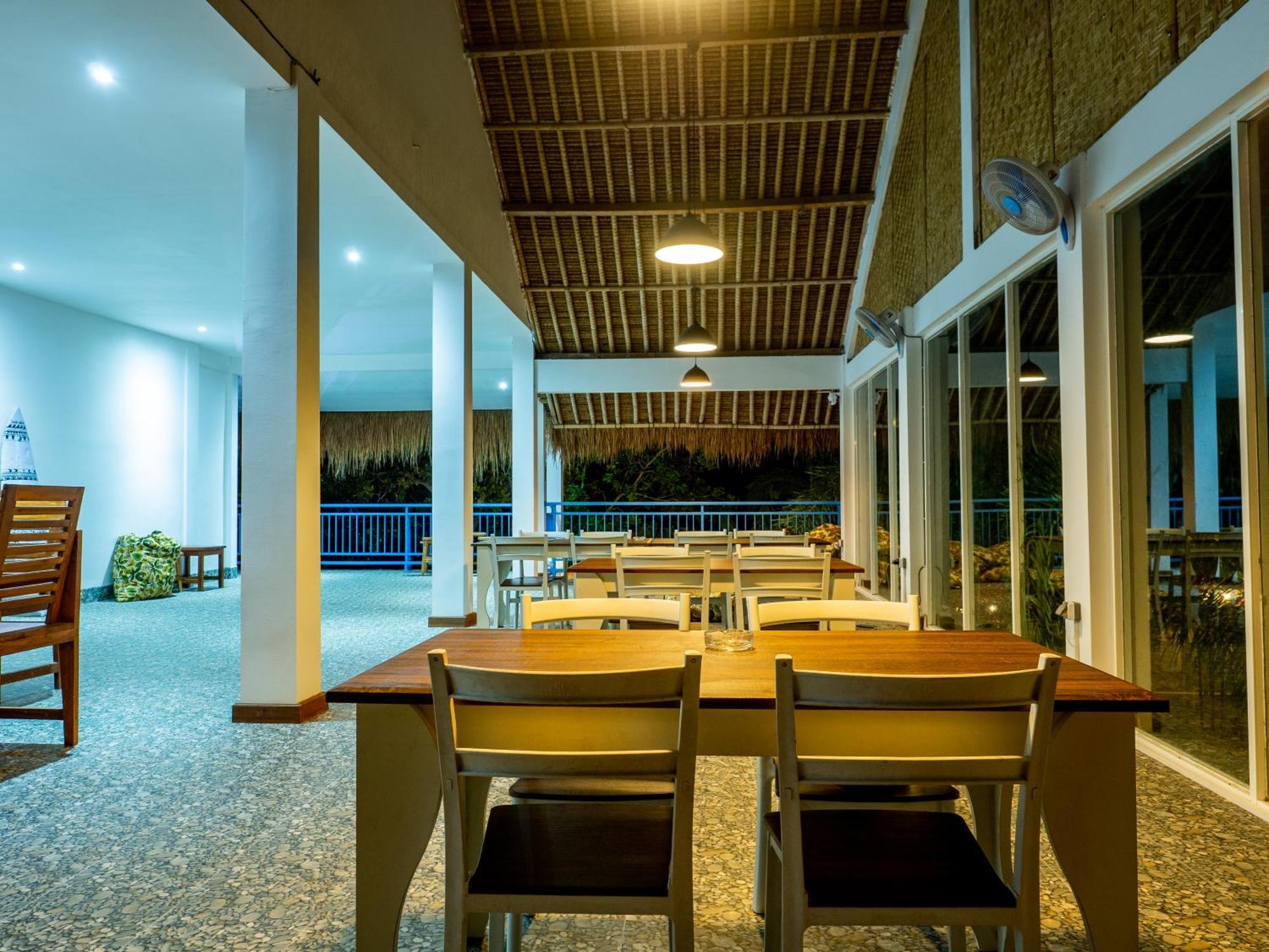 Turtle House Lombok Hotel Kuta  Eksteriør billede